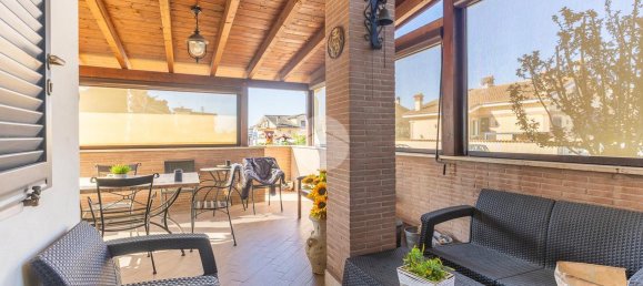 4-salle Villa à Rome, Italy No. 31700 9