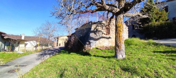 4 rooms House in Foligno, Italy No. 136635 19