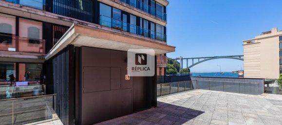 4 غرف نوم شقة في Porto, Portugal رقم 145386 42