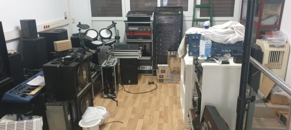 202m² Commercial property in Sant Boi de Llobregat, Spain No. 174390 15