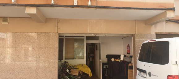 202m² Commercial property in Sant Boi de Llobregat, Spain No. 174390 9
