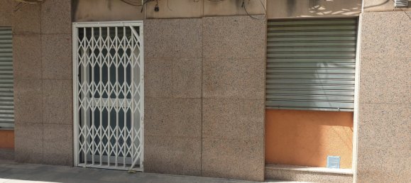 202m² Commercial property in Sant Boi de Llobregat, Spain No. 174390 11