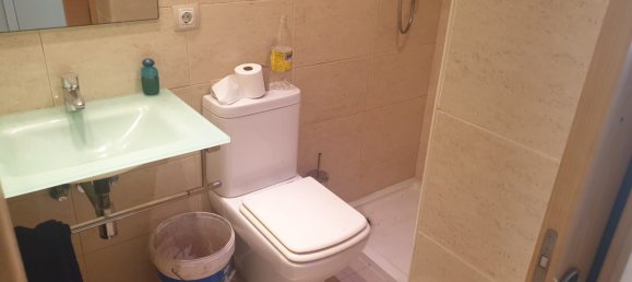 202m² Commercial property in Sant Boi de Llobregat, Spain No. 174390 16