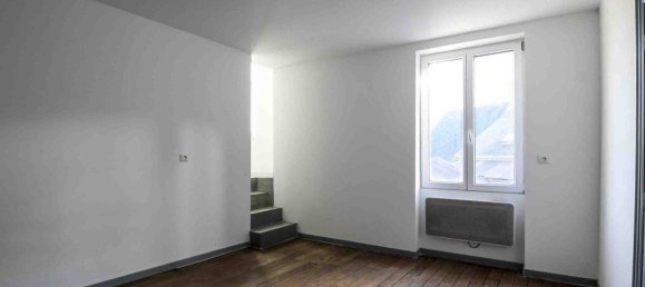 4 Schlafzimmer Haus in Sainte-Genevieve-des-Bois, France, Nr. 83171 9