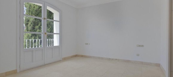 3 bedrooms Townhouse in La Quinta, Spain No. 30772 7