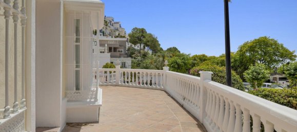 3 bedrooms Townhouse in La Quinta, Spain No. 30772 6