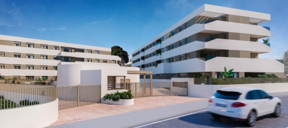 Apartamento de 3 dormitorios en Alicante, Spain No. 8881 10