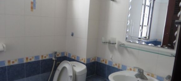 5 Schlafzimmer Haus in Ba Dinh, Vietnam, Nr. 4562 10