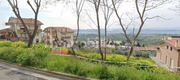 Terrain à Città Sant'Angelo, Italy 2040m² No. 343619 6