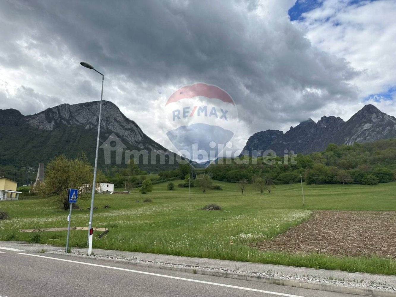 511m² Land in Sospirolo, Italy No. 271334