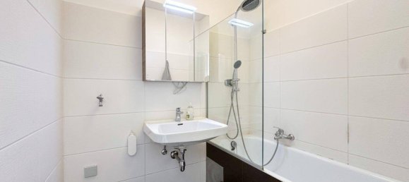 2-salle Appartement à Waltendorf, Austria No. 227547 18