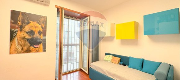 3 Schlafzimmer Wohnung in Naples, Italy, Nr. 266187 23