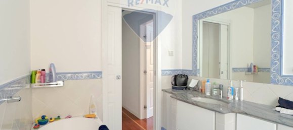 3 Schlafzimmer Wohnung in Naples, Italy, Nr. 266187 20