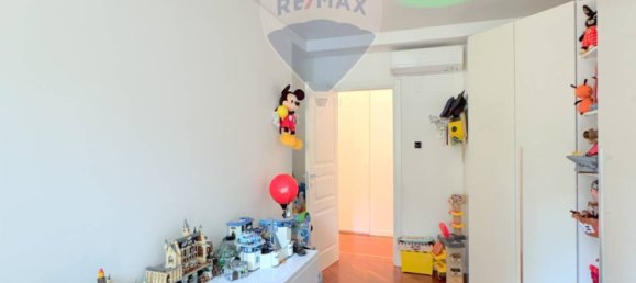 3 Schlafzimmer Wohnung in Naples, Italy, Nr. 266187 17