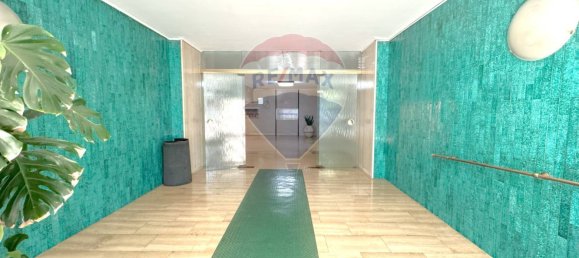 3 Schlafzimmer Wohnung in Naples, Italy, Nr. 266187 28