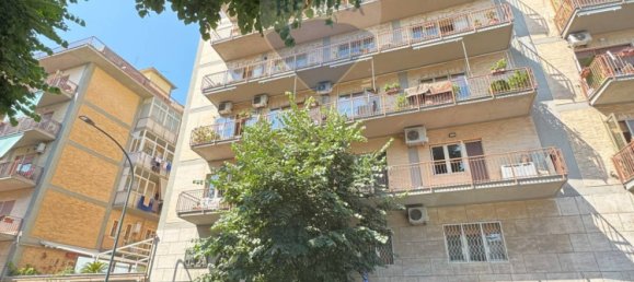 3 Schlafzimmer Wohnung in Naples, Italy, Nr. 266187 30