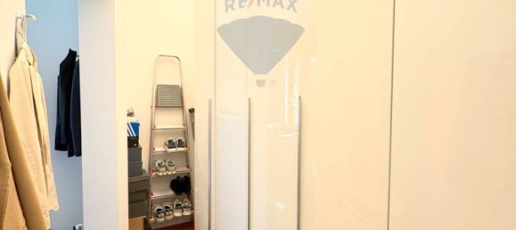 3 Schlafzimmer Wohnung in Naples, Italy, Nr. 266187 12