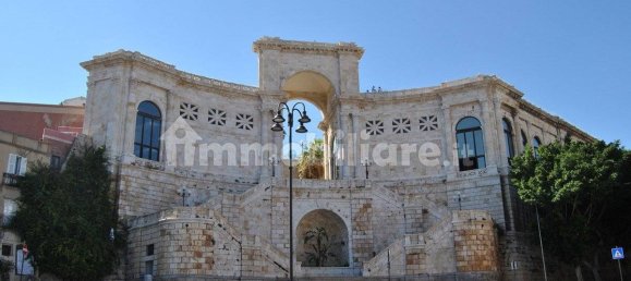 1غرفة عقار تجاري في Cagliari, Italy رقم 210536 8