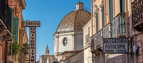 1غرفة عقار تجاري في Cagliari, Italy رقم 210536 16