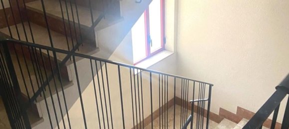 5 rooms Apartment in Palermo, Italy No. 46499 7