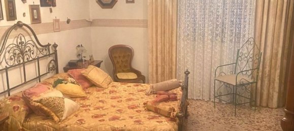 5 rooms Apartment in Palermo, Italy No. 46499 47