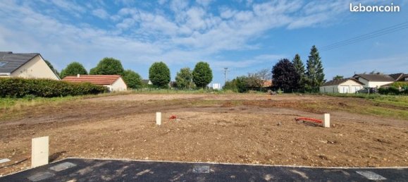 518m² Land in Pont-de-l'Arche, France No. 356197 2