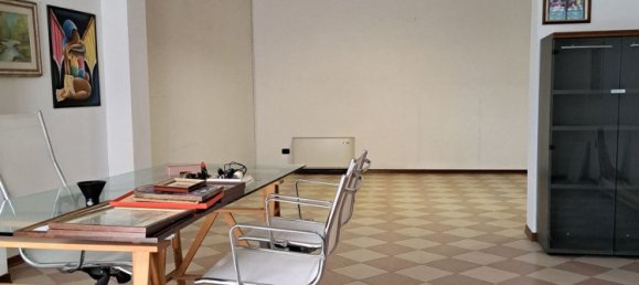 5 rooms Apartment in Pozzolengo, Italy No. 2546 5