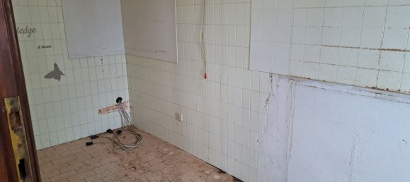 5 rooms Apartment in Pozzolengo, Italy No. 2546 9