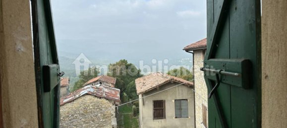 2 bedrooms House in Morfasso, Italy No. 20132 27