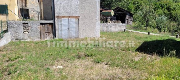 2 bedrooms House in Morfasso, Italy No. 20132 9