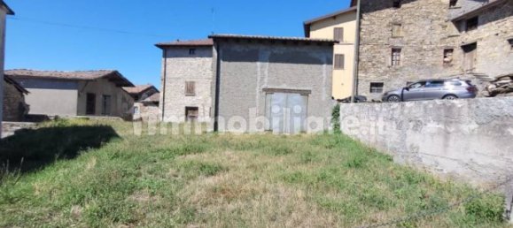 2 bedrooms House in Morfasso, Italy No. 20132 10