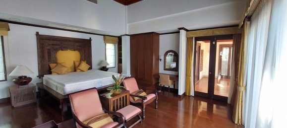 5 bedrooms Villa in Bang Tao, Thailand No. 6132 12