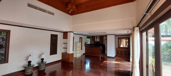 5 bedrooms Villa in Bang Tao, Thailand No. 6132 17
