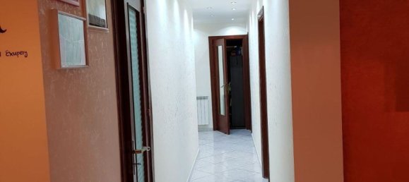 Apartamento de 4 habitaciónes en Palermo, Italy No. 251151 7