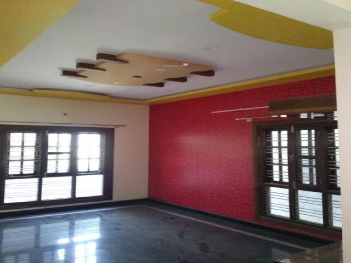 Casa de 3 dormitorios en Bangalore, India No. 5754