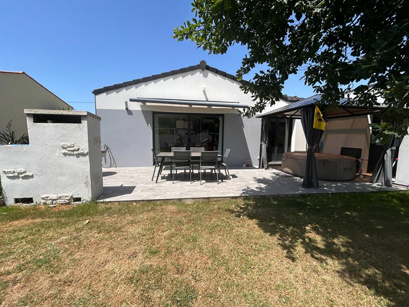 3 غرف نوم منزل في Etaules, France رقم 277494