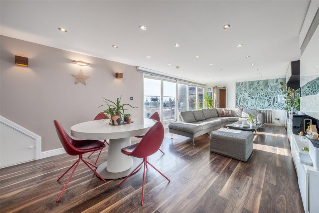 Пентхаус с 1 спальней в Лондон, Великобритания № 3712