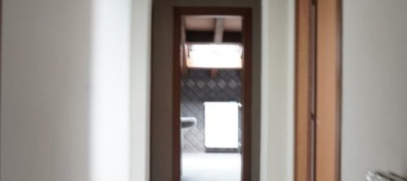 4 rooms Apartment in Parma, Italy No. 238265 11