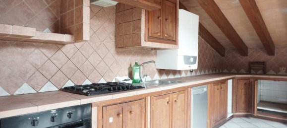 4 rooms Apartment in Parma, Italy No. 238265 29