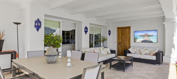 4 Schlafzimmer Villa in Marbella, Spain, Nr. 120898 25