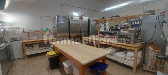 Propiedad comercial de 2 habitaciónes en Ravenna, Italy No. 224234 2