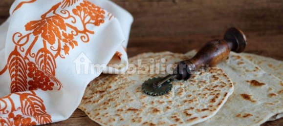 Propiedad comercial de 2 habitaciónes en Ravenna, Italy No. 224234 6