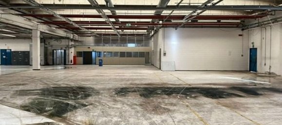 Lagerhaus in Cornate d'Adda, Italy 5350m², Nr. 166909 3