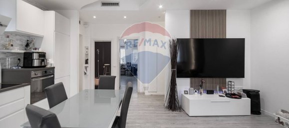 2 bedrooms Apartment in Sesto San Giovanni, Italy No. 323733 7