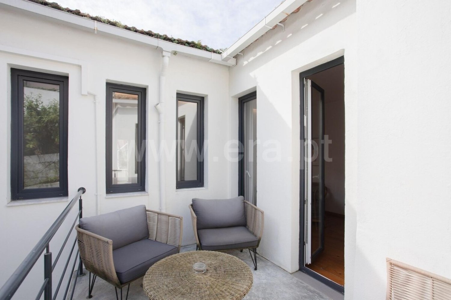 2 bedrooms Apartment in Vila Nova de Gaia, Portugal No. 245310