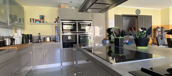 5 Schlafzimmer Haus in Osterholz, Germany, Nr. 166952 6