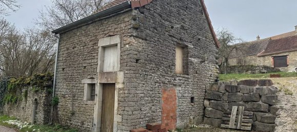 Casa T2 em Auxant, France N.º 271670 2