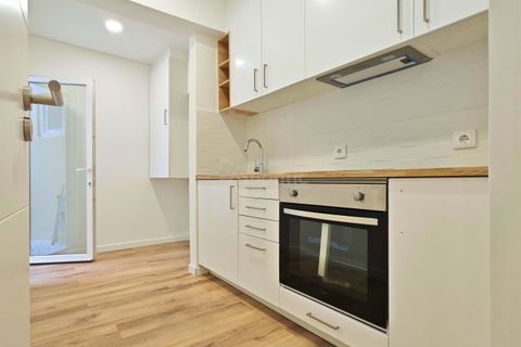 2 Schlafzimmer Wohnung in Amadora, Portugal, Nr. 224827