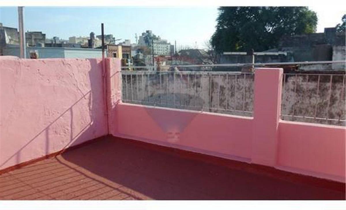 3 bedrooms House in Buenos Aires, Argentina No. 70247