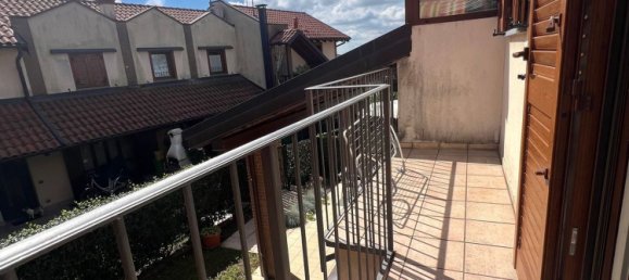 2 chambres Appartement à Binago, Italy No. 359711 23